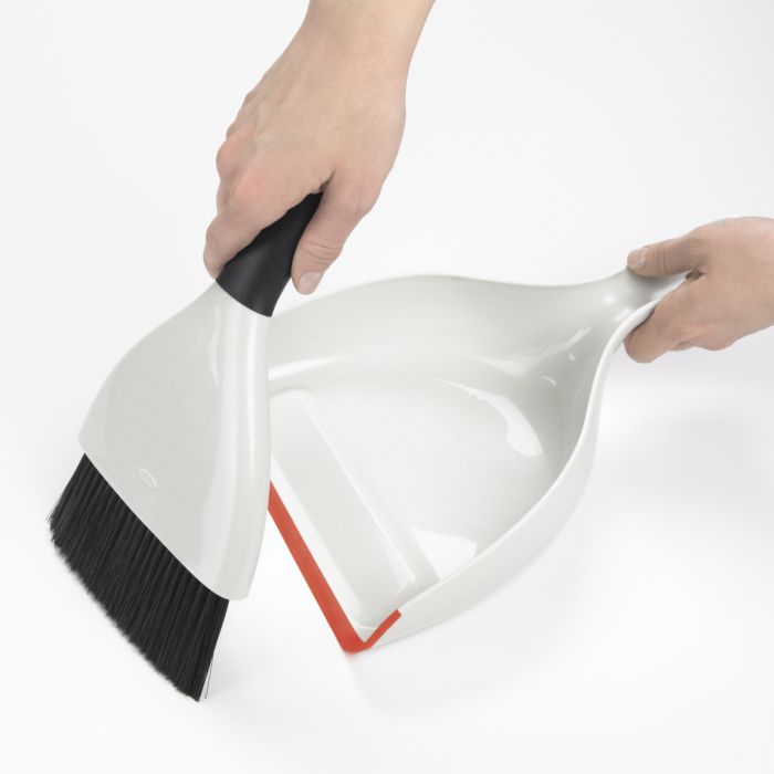 OXO Good Grips Dustpan & Brush Set Product Image 0