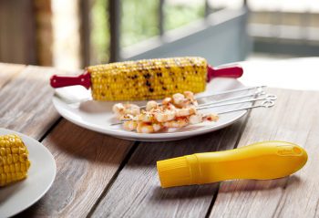 1387 12544 – Interlocking Corn Holders ‘Primary’ – 4 Pairs LS