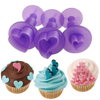 Wilton Hearts Mini Fondant Cut-Outs Set