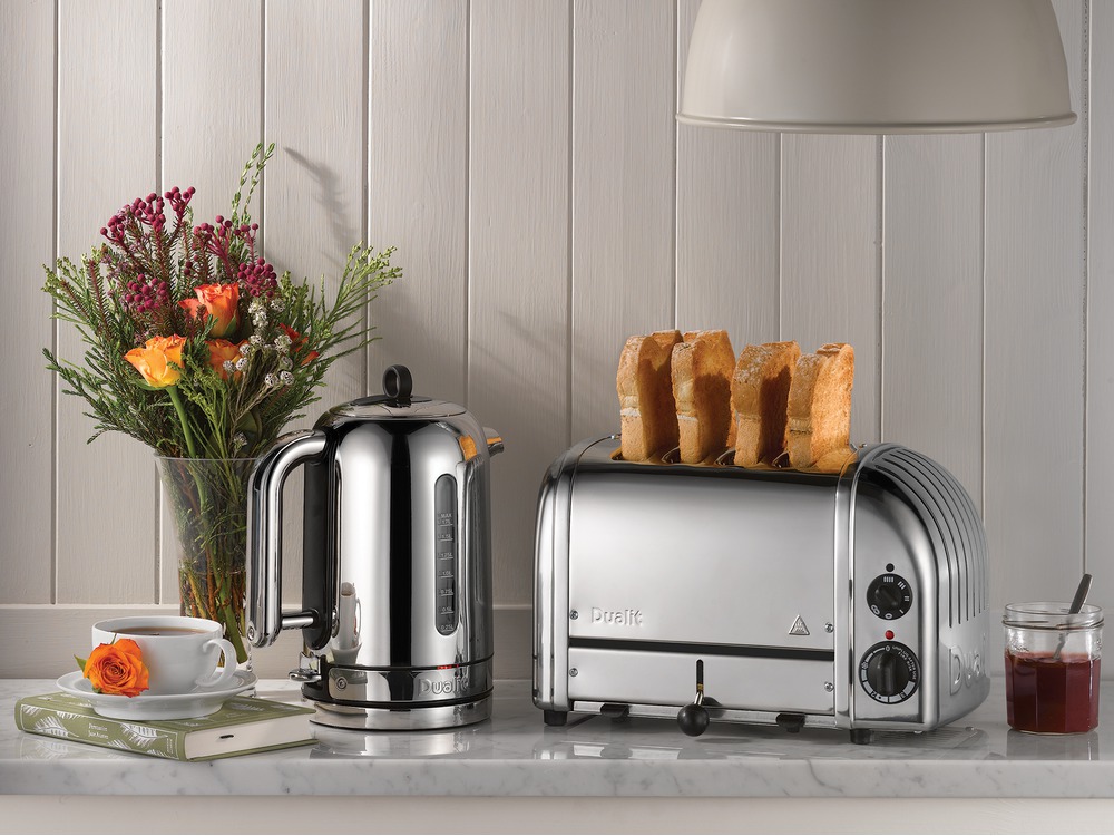 24275-cvjk13-newgen-lifestyle-print-rgb