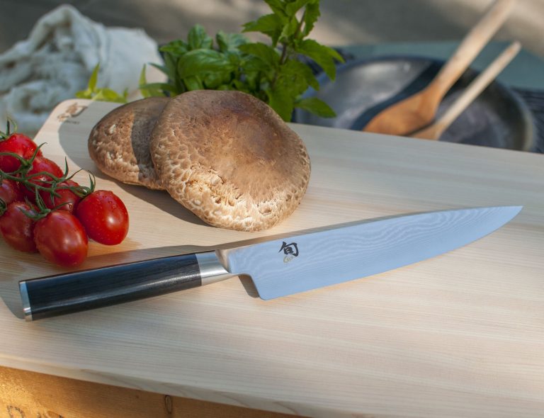 DM0706 Shun Classic Chefs Knife 20cm