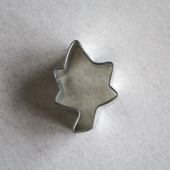 Cookie Cutter Ivy Leaf 5.0cm