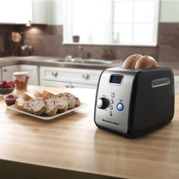 OB_KitchenAid-Toaster-KMT223-Onyx-Black-5_880x_crop_center