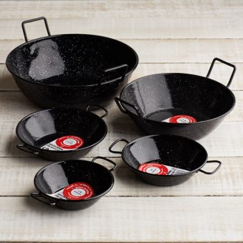 enamelled-black-deep-pans-1537481982