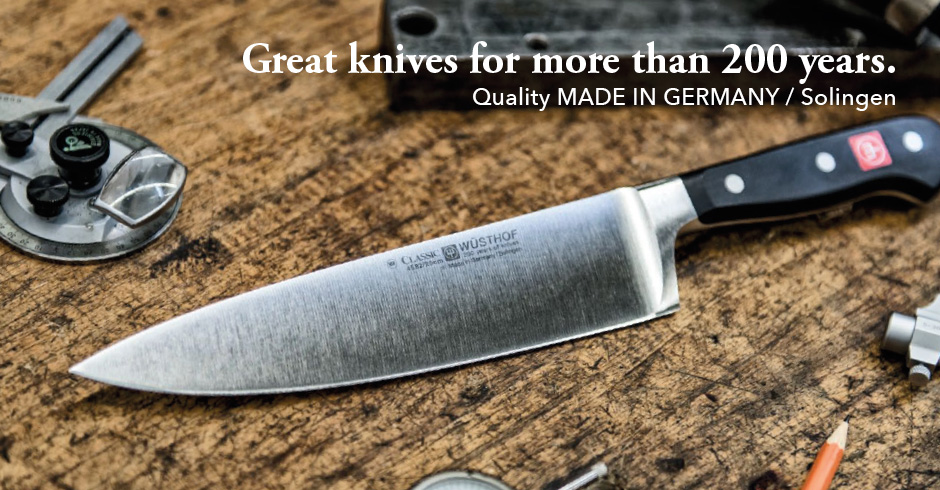 WÜSTHOF Classic Cooks Knife 20cm with FREE Beechwood Knife Block Product Image 2