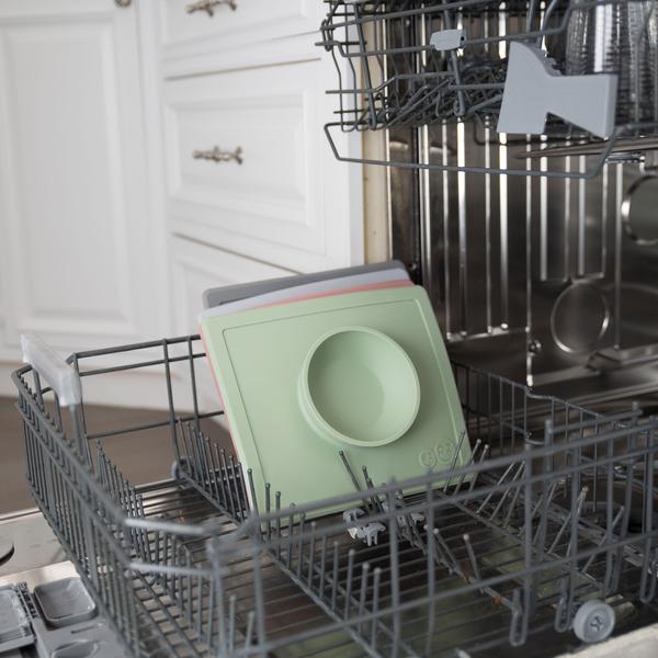 ezpz-Product-Photos-Happy-Bowl-Dishwasher_3f09cba2-0cca-47de-82b0-a5c1801743fc_600x600