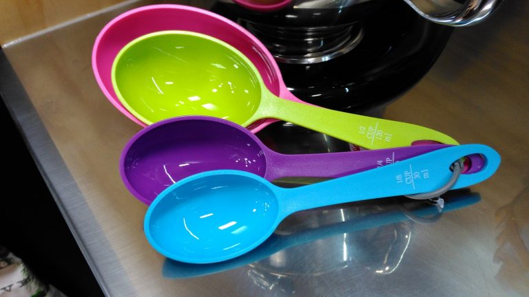 measuring scoops colourful