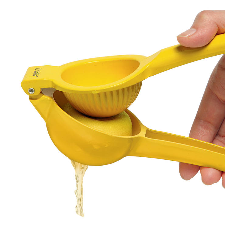 16603 lemon squeezer in action