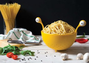 ototo spaghetti monster colander