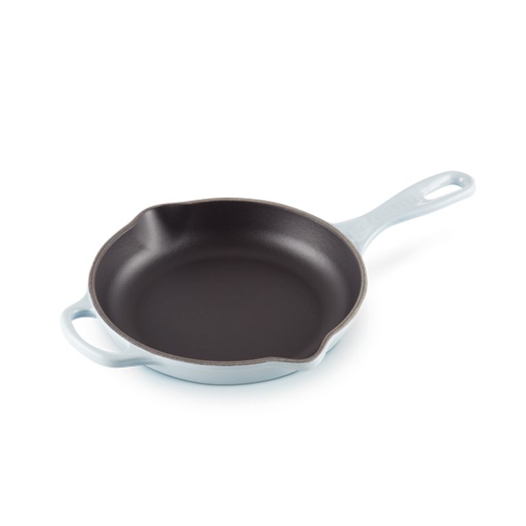 Le Creuset Cast Iron Round Skillet 23 Matt Black