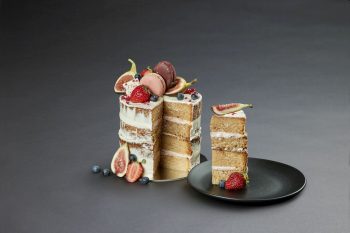 mphbset4 with iced stacked cake