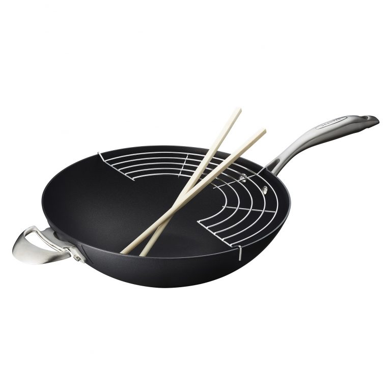 17617 pro iq non-stick wok