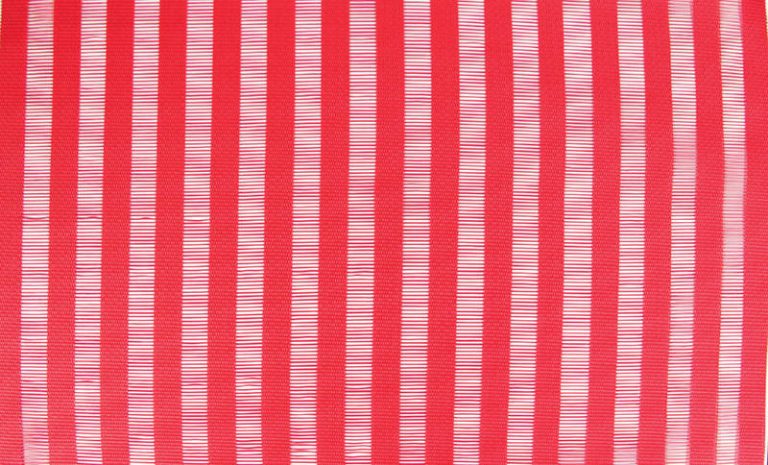99779 – Vertical Stripe Placemat 12 Piece Set 30 x 45cm – Red