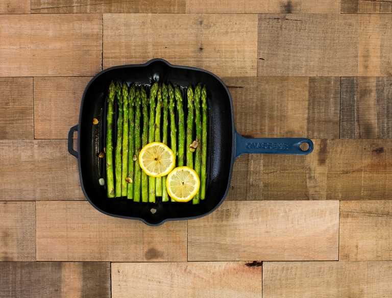 https://www.chefscomplements.co.nz/wp-content/uploads/2019/07/Blue-Liquorice-Grilled-Asparagus-19932-DS-768x584.jpg