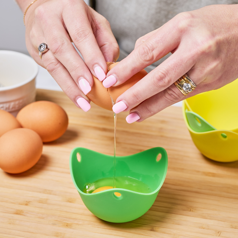 12659 AVANTI SILICONE EGG POACH SET (5)