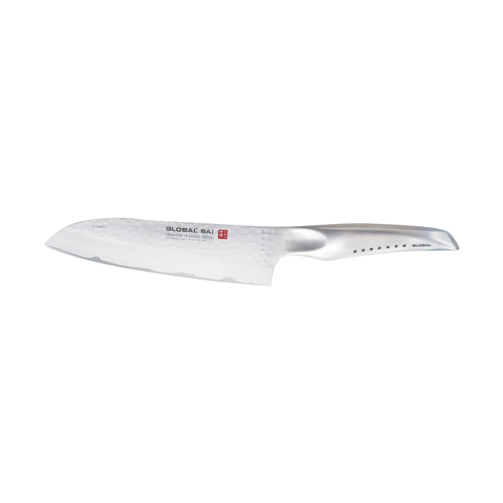 Global SAI-03 Santoku Knife 19cm (1)