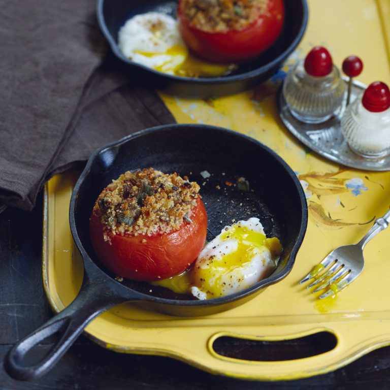 Sausage_and_maple_Stuffed_Tomatoes_copy_L3SK3_low_res_900x
