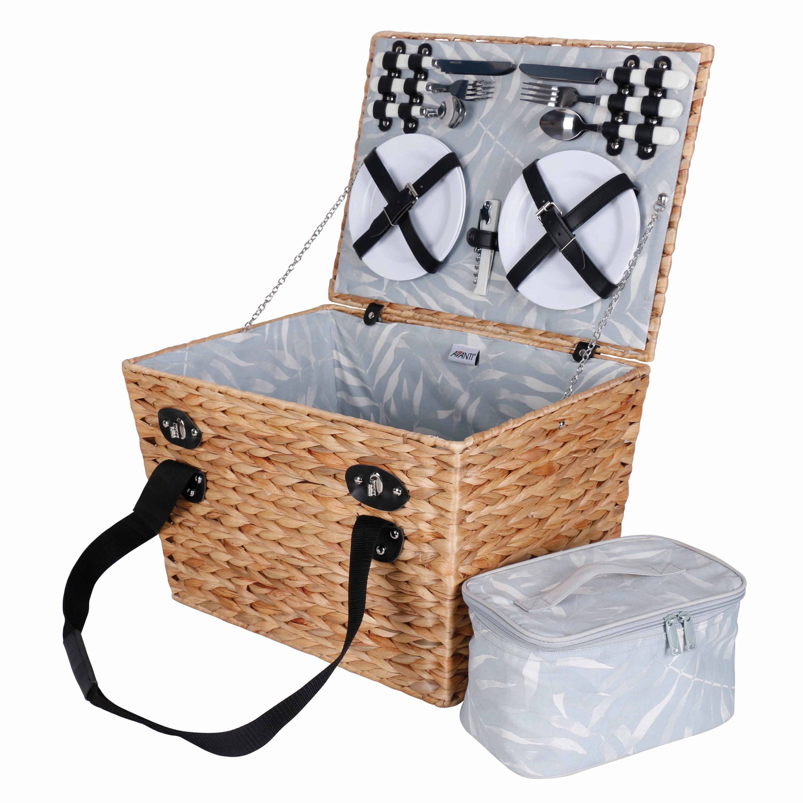Avanti 4 Person Wicker Picnic Basket Palm Leaf Cooler Bag Chef S Complements