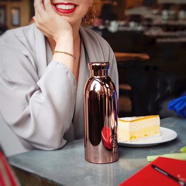 Rose gold sales drinks bottle
