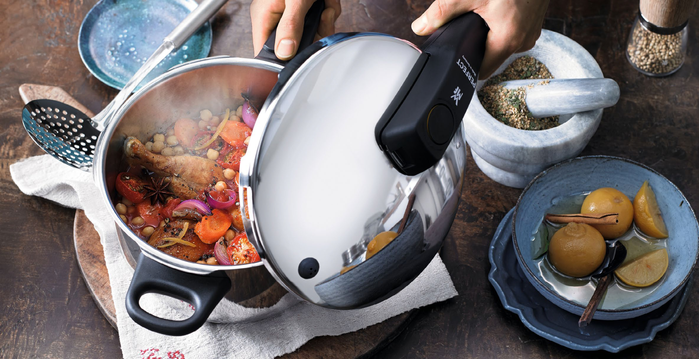 WMF Perfect Pressure Cooker 4.5L 22cm Chef s Complements