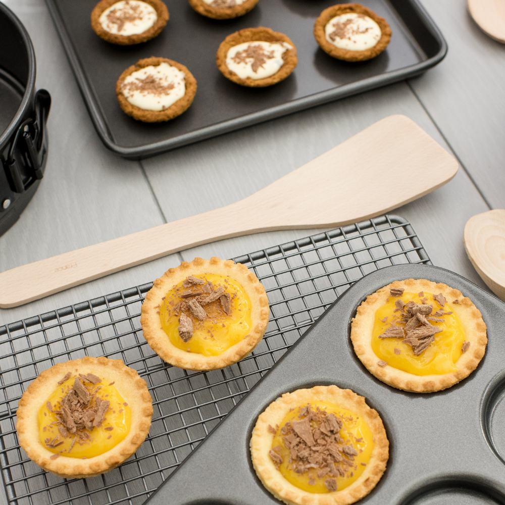 Bakemaster Non-Stick Macaroon and Whoopie Pie Pan 12 Hole (2)