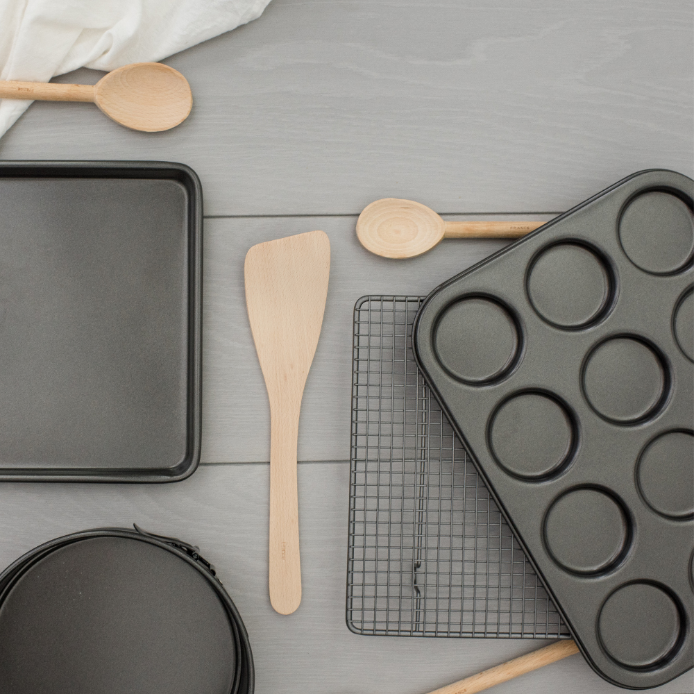 Bakemaster Non-Stick Macaroon and Whoopie Pie Pan 12 Hole