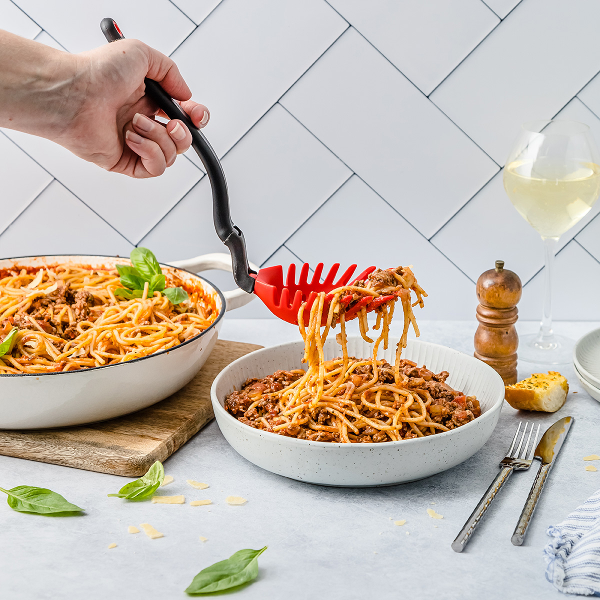 Dreamfarm – August – Image 5 – Holey Spadle