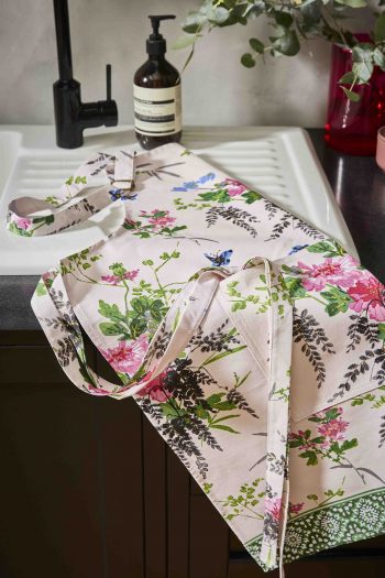 MADAME BUTTERFLY Apron copy