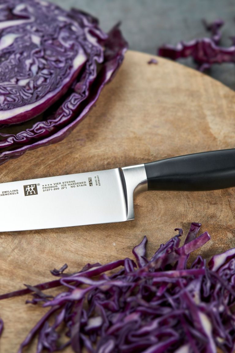 60020 – Zwilling FOUR STAR Chef’s Knife 20cm – LS13