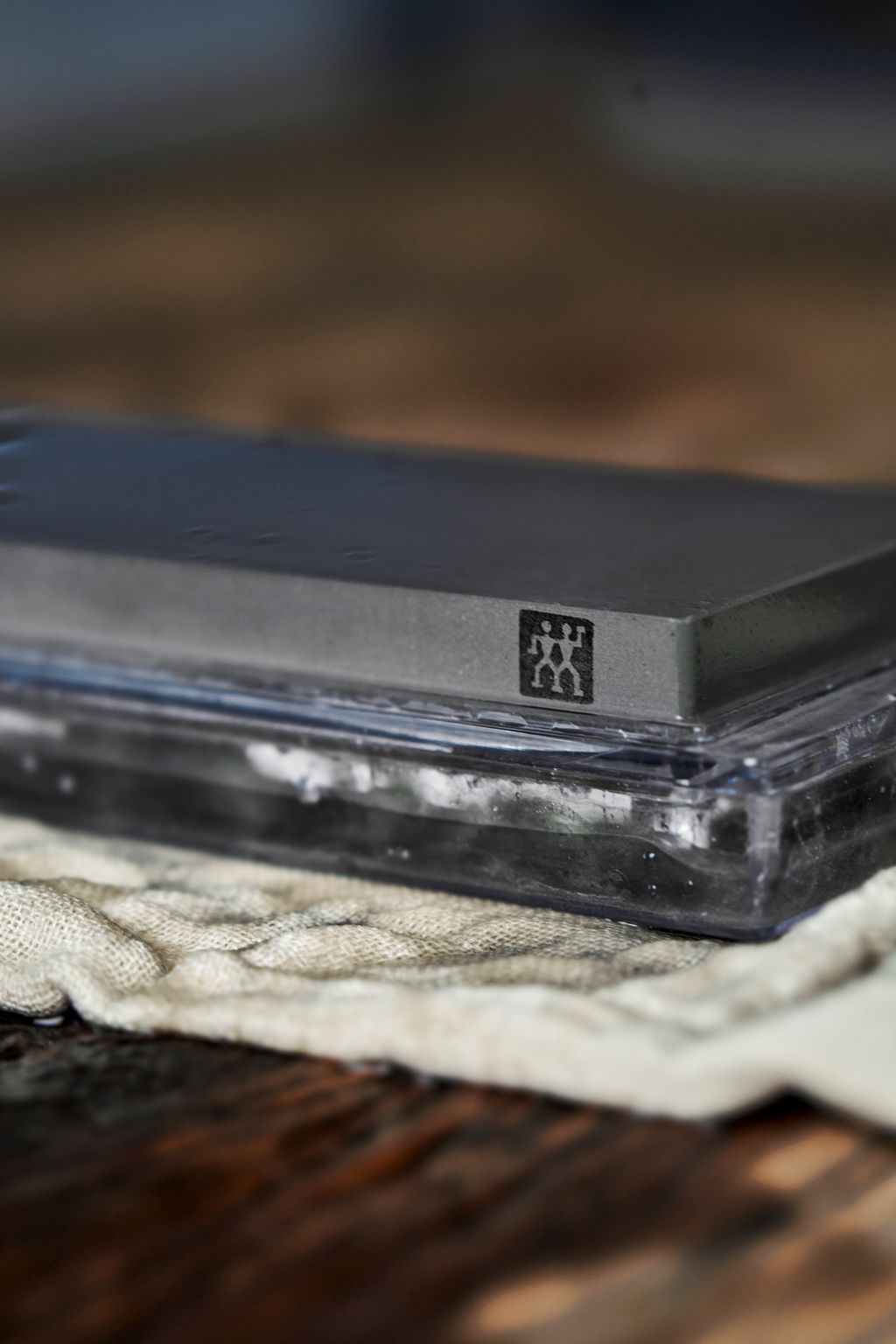 60041 – Zwilling TWIN Sharpening Stone Pro – In Packaging – LS11