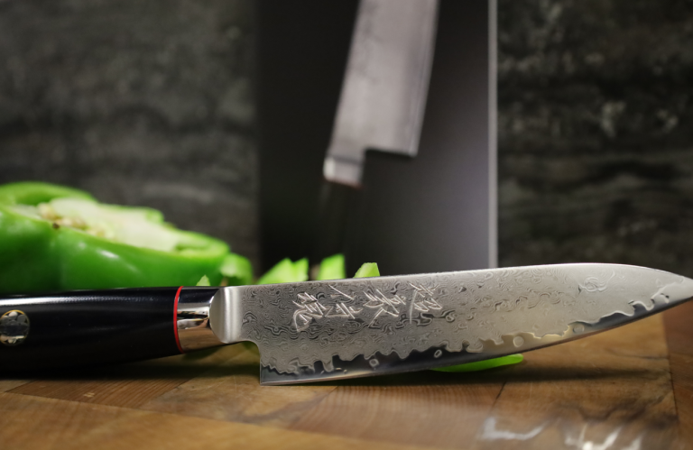 Ypsilon Knife (2)