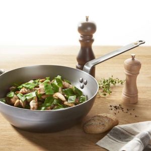 New Zealand Kitchen Products | Woks & Stir Fry Pans