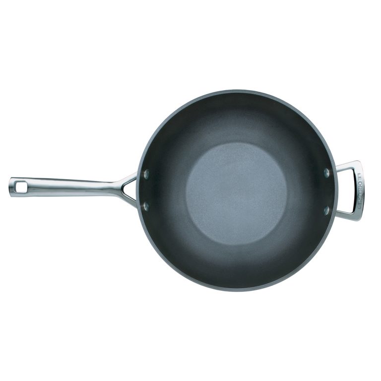 Le Creuset Toughened Non-Stick Stir-Fry Pan Overhead