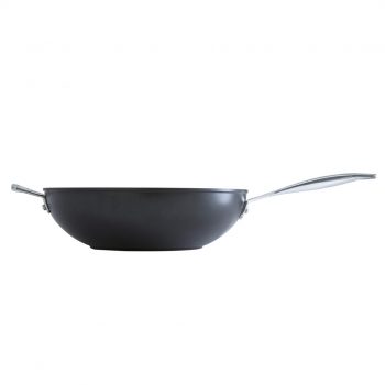 Le Creuset Toughened Non-Stick Stir-Fry Pan Side