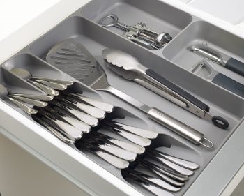 drawerstore-cutlery-gadget-utensil-organiser-grey-is1_b5422f8a-25e4-42d2-9881-2a41e1e127af_2000x