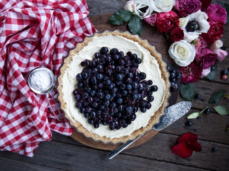 49020 – Flan Dish – 27cm – Blueberry Pie