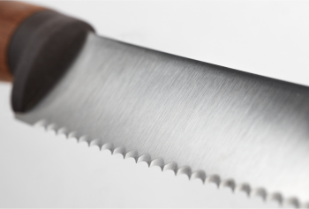 Urban-Farmer_Serrated edge