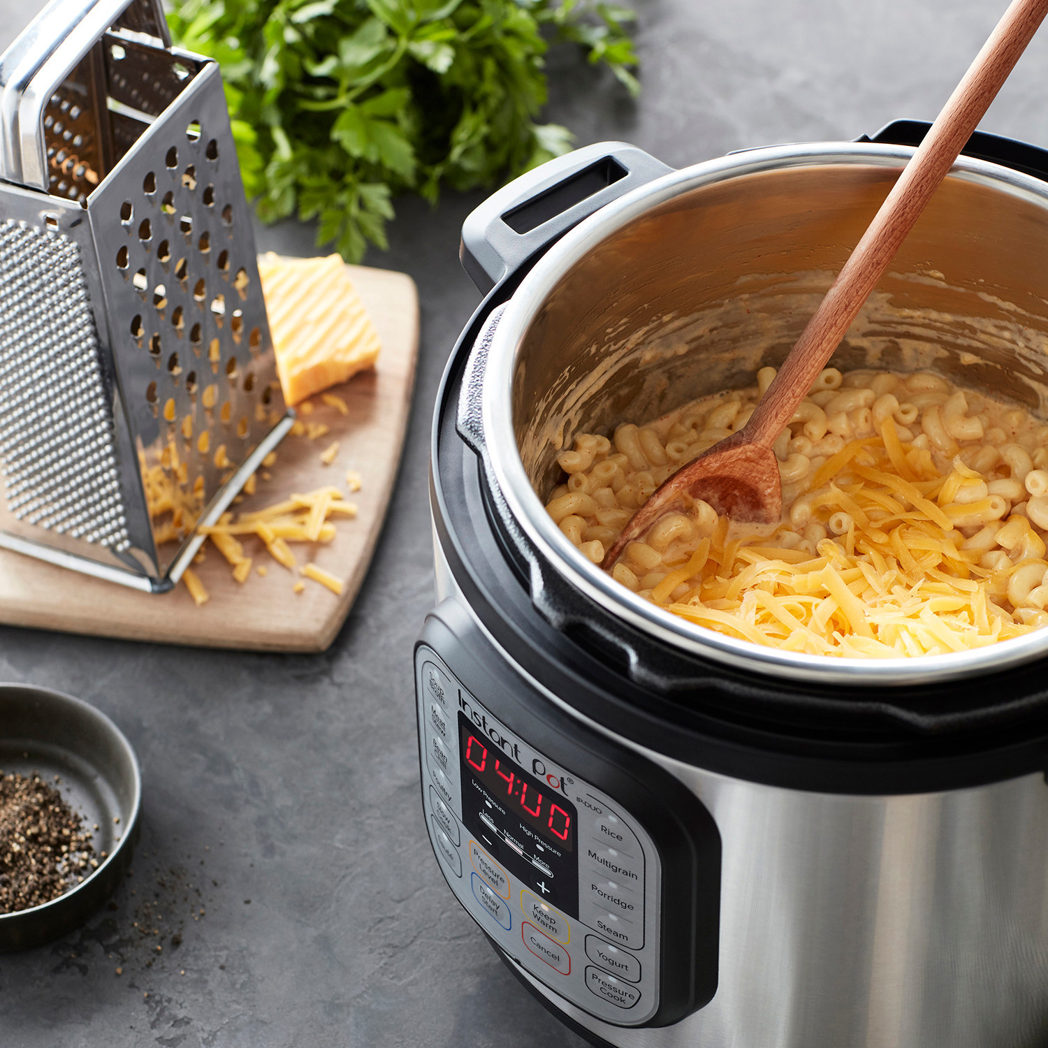 Instant Pot Duo 7-in-1 Multi-Cooker 8.0L Product Image 0