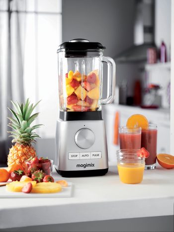 11630_Power Blender Chrome_Fruit 1 copy