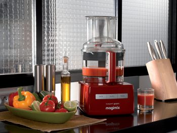 Compact 3200XL_Red_Rouge_Blendermix_gaspacho copy