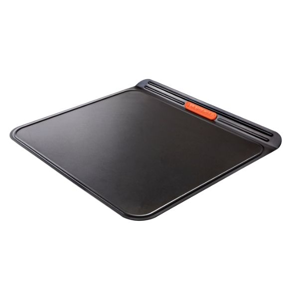 Creuset 600x insulated cookie sheet 38