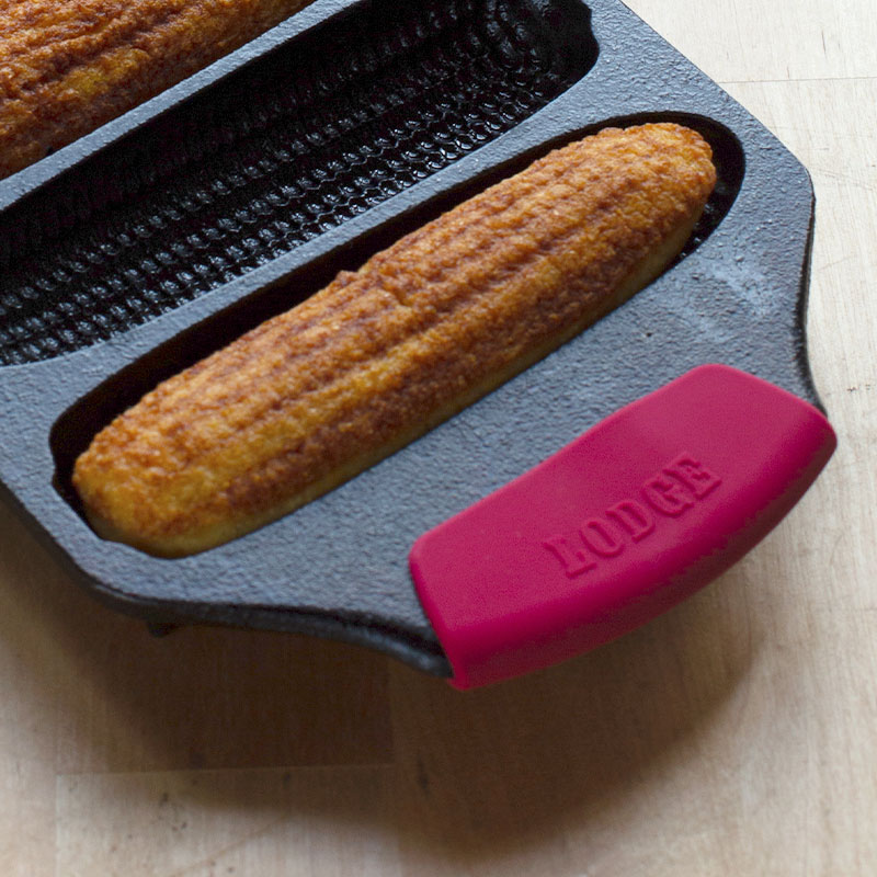 Silicone-Grips-2_Lifestyle_WEB_800x800