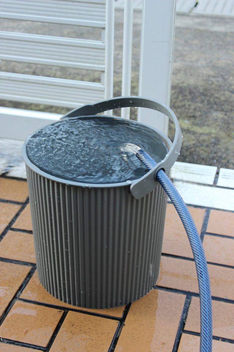 Super Bucket Grey Med-water-HR
