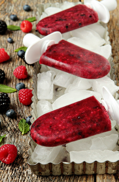 berry mojito pops