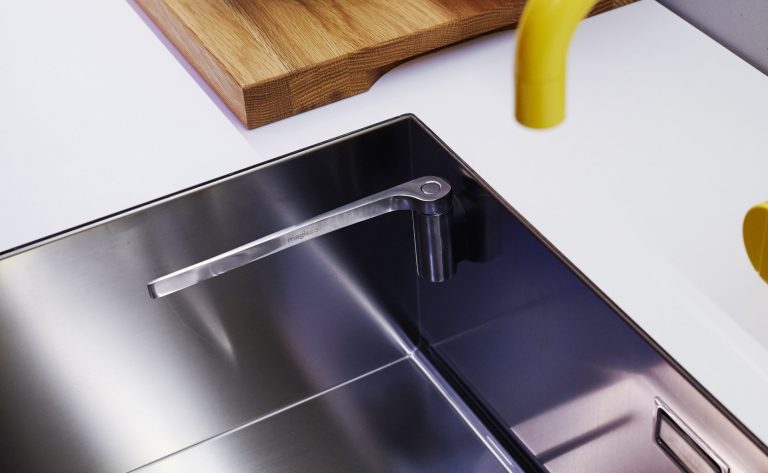 Happy Sinks Magnetic Sponge Holder for Sinks, Black or Stainless Steel