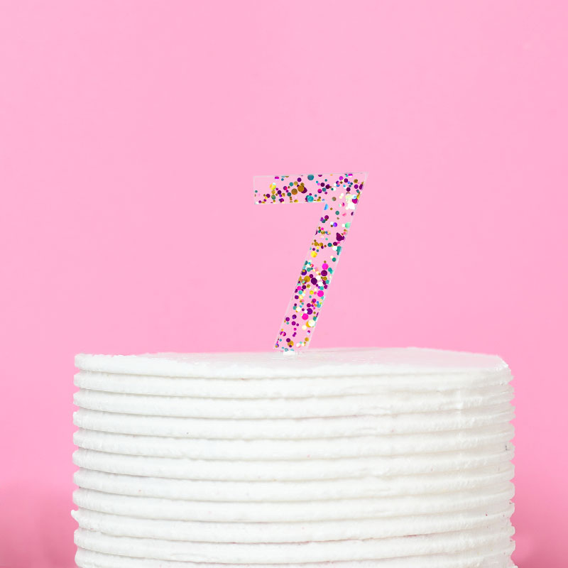 0421_CC_Number_7_Rainbow_Glitter_Acrylic_Cake-Toppers_lifestyle