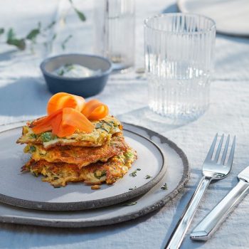kineo cutlery on a plate