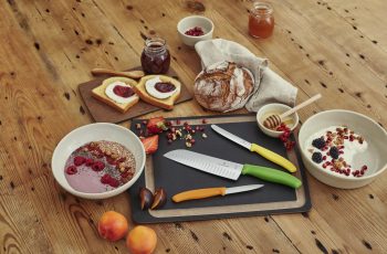 Victorinox Knives montage