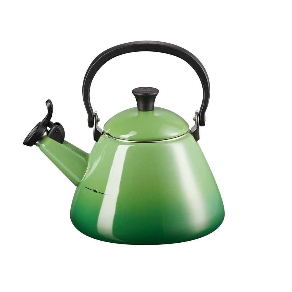 Le Creuset Kone Kettle Bamboo Green