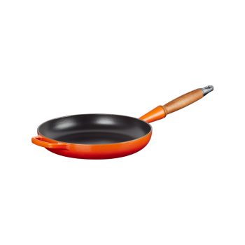 Le Creuset Signature Cast Iron Frying Pan Wooden Handle 24cm Volcanic Angle 1